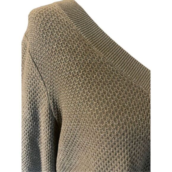 Croft & Barrow Gold Shimmering  V-Neck Long Sleeve Sweater Size Large-EUC - Picture 6 of 10